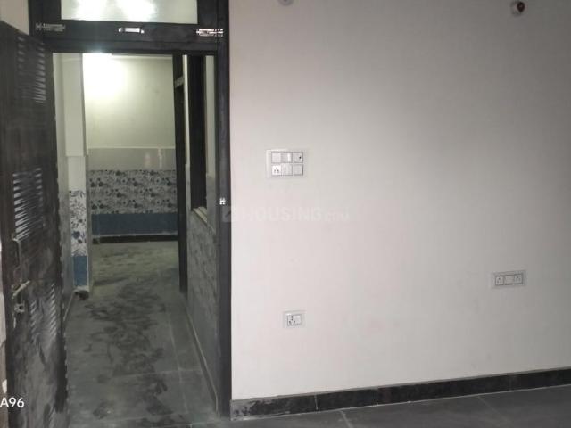 1 BHK Independent Builder Floor in Shahdara for resale New Delhi. The reference number is 12521361