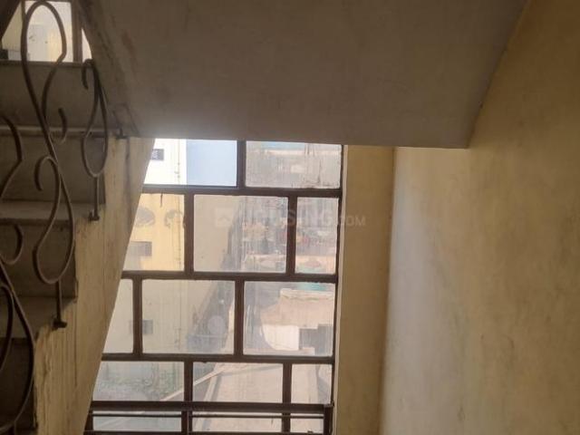 1 BHK Independent Builder Floor in Shahdara for resale New Delhi. The reference number is 13493094