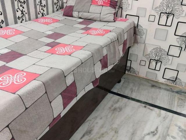 1 BHK Independent Builder Floor in Shakti Nagar for rent New Delhi. The reference number is 15234497