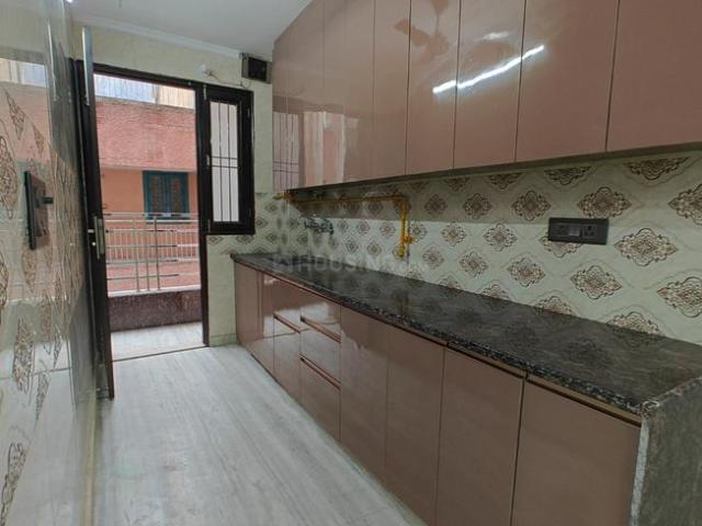1 BHK Independent Builder Floor in Shalimar Bagh for rent New Delhi. The reference number is 17669527