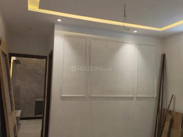1 BHK Independent Builder Floor in Shalimar Bagh for rent New Delhi. The reference number is 20044769