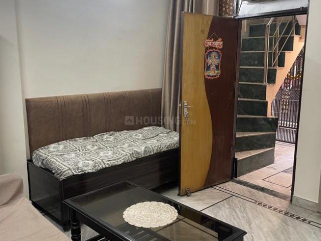 1 BHK Independent Builder Floor in Shalimar Bagh for rent New Delhi. The reference number is 20168051