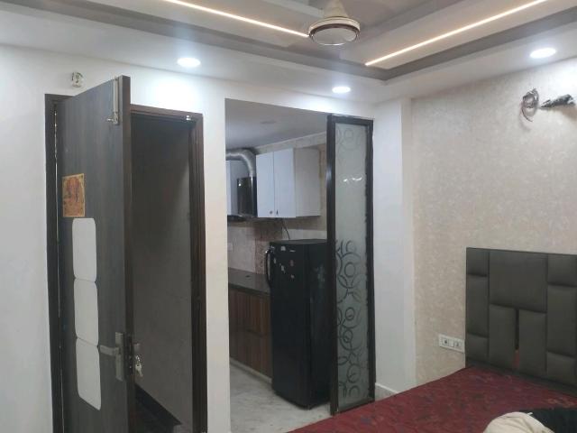 1 BHK Independent Builder Floor in Shalimar Bagh for rent New Delhi. The reference number is 21140252