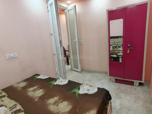 1 BHK Independent Builder Floor in Shalimar Bagh for rent New Delhi. The reference number is 6011830