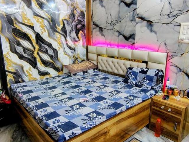 1 BHK Independent Builder Floor in Shalimar Garden for resale Ghaziabad. The reference number is 20036360
