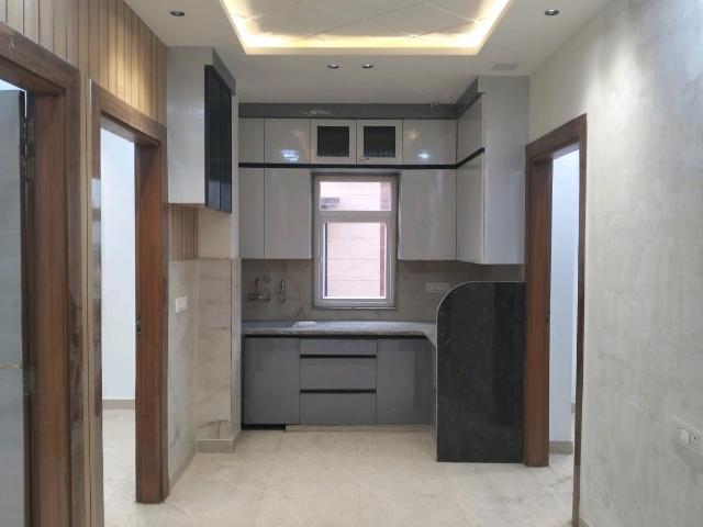 4 BHK Independent Builder Floor in Shastri Nagar for rent New Delhi. The reference number is 20732168