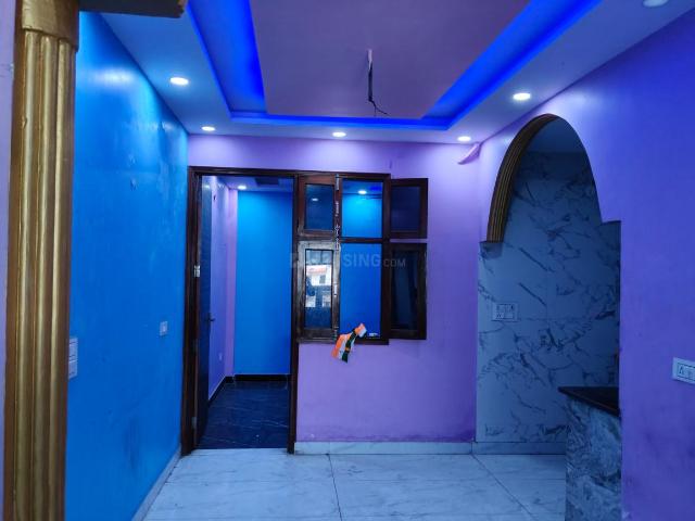 1 BHK Independent Builder Floor in Shastri Nagar for rent New Delhi. The reference number is 20875191