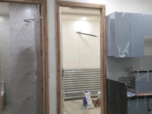 1 BHK Independent Builder Floor in Shastri Nagar for rent New Delhi. The reference number is 21129580
