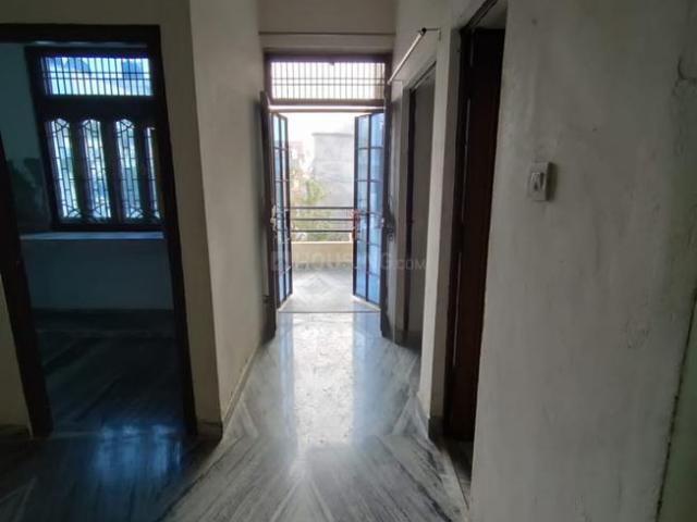 1 BHK Independent Builder Floor in Shivpur for rent Varanasi. The reference number is 11974639