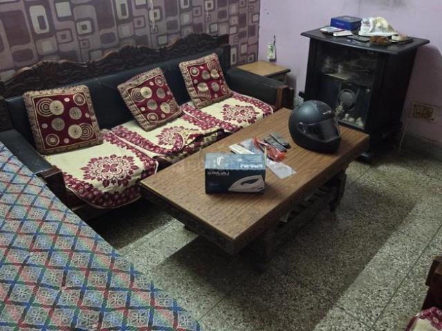 1 BHK Independent Builder Floor in Tilak Nagar for rent New Delhi. The reference number is 21299812