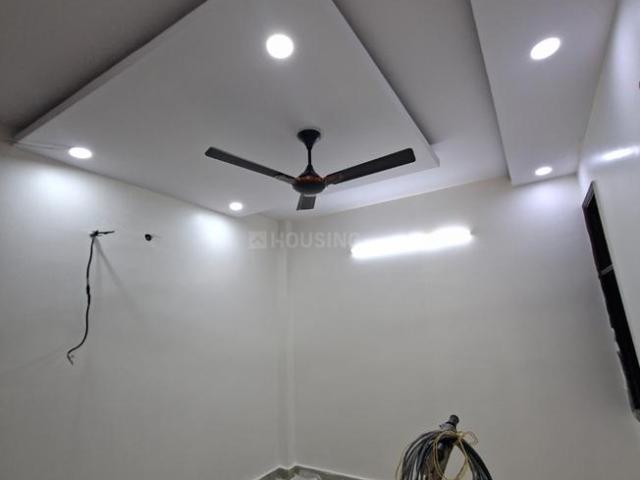 1 BHK Independent Builder Floor in Tilak Nagar for resale New Delhi. The reference number is 20964927