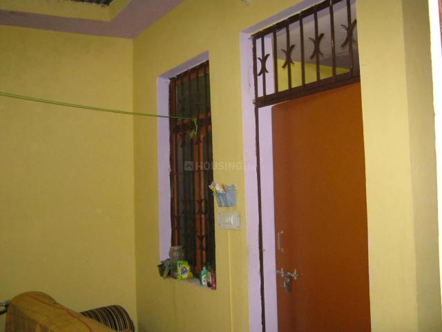 1 BHK Independent Builder Floor in Triveni Nagar for rent Lucknow. The reference number is 20413994