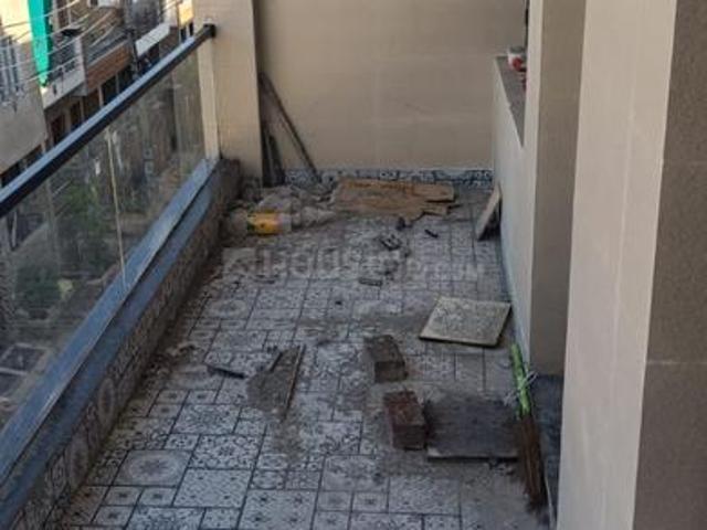 1 BHK Independent Builder Floor in Utrathiya for rent Zirakpur. The reference number is 20778176