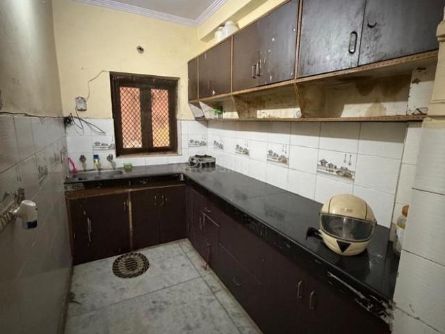 1 BHK Independent Builder Floor in Uttam Nagar for rent New Delhi. The reference number is 20185462