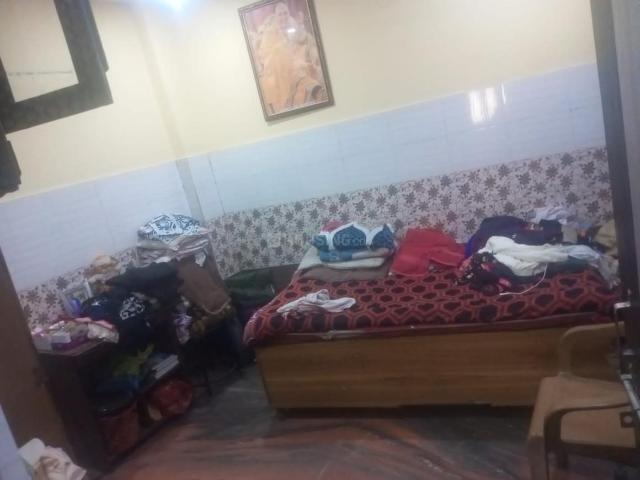 1 BHK Independent Builder Floor in Uttam Nagar for rent New Delhi. The reference number is 20767770