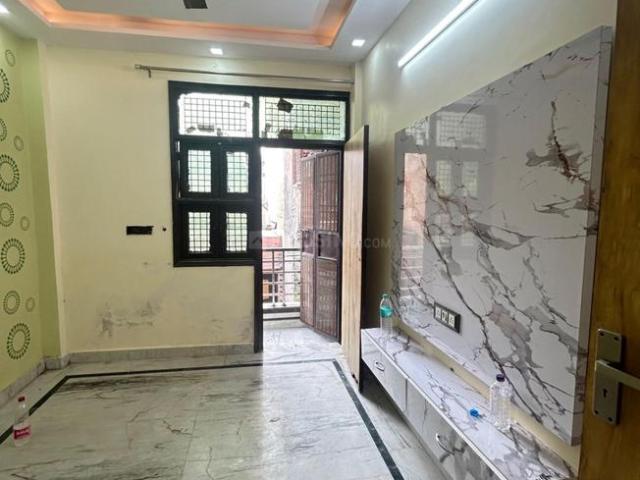 1 BHK Independent Builder Floor in Uttam Nagar for rent New Delhi. The reference number is 21129794
