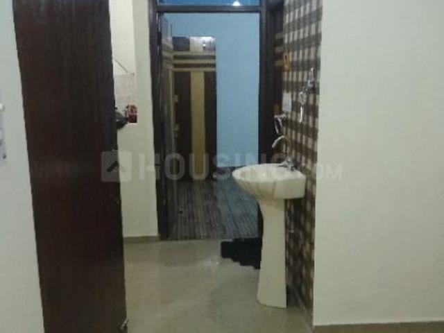 1 BHK Independent Builder Floor in Uttam Nagar for resale New Delhi. The reference number is 11214324