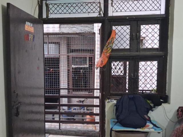 1 BHK Independent Builder Floor in Uttam Nagar for resale New Delhi. The reference number is 20645988