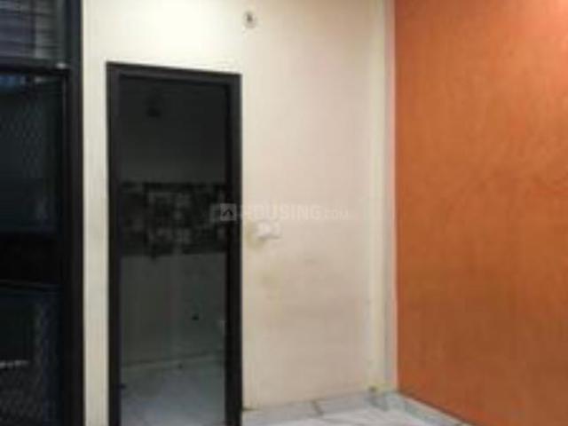 1 BHK Independent Builder Floor in Vaishali for rent Ghaziabad. The reference number is 21379176
