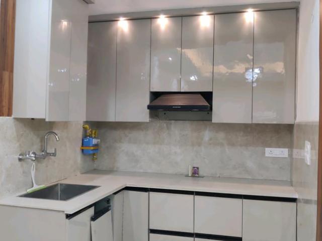 1 BHK Independent Builder Floor in Vaishali for resale Ghaziabad. The reference number is 19921299