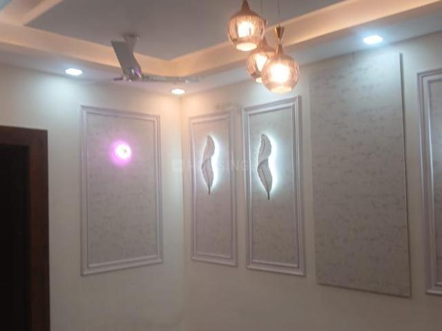 1 BHK Independent Builder Floor in Vaishali for resale Ghaziabad. The reference number is 19995720