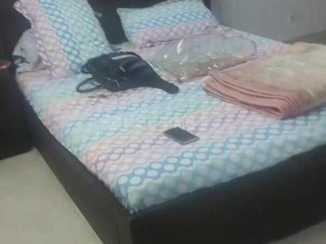 1 BHK Independent Builder Floor in Vaishali for resale Ghaziabad. The reference number is 20590530
