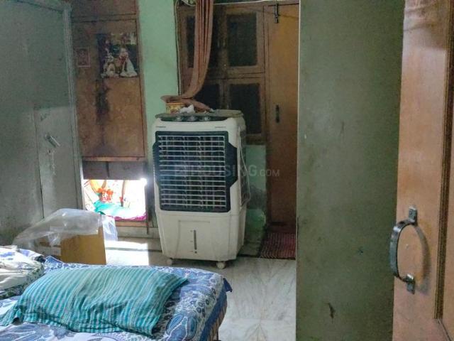 1 BHK Independent Builder Floor in Vaishali for resale Ghaziabad. The reference number is 20784634