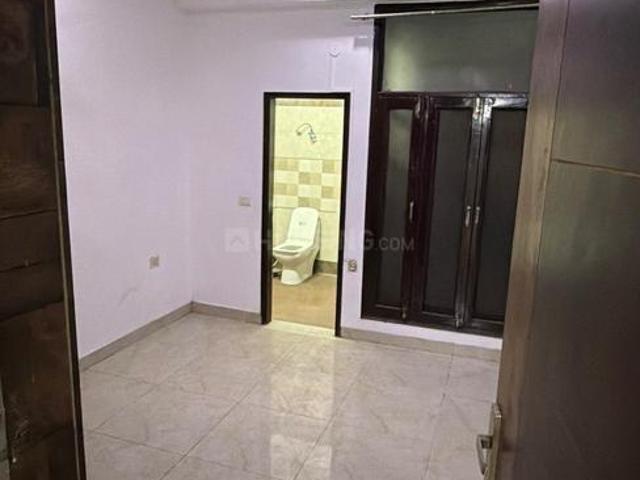 1 BHK Independent Builder Floor in Vaishali for resale Ghaziabad. The reference number is 21147349