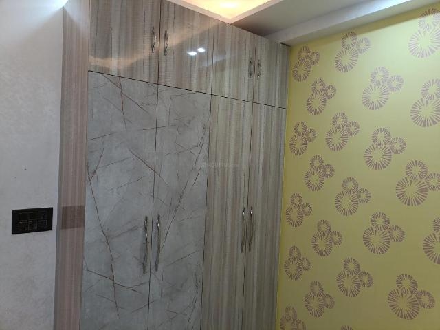 1 BHK Independent Builder Floor in Vaishali for resale Ghaziabad. The reference number is 21286543