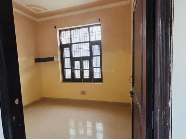 1 BHK Independent Builder Floor in Vasant Vihar for rent Karnal. The reference number is 21069690