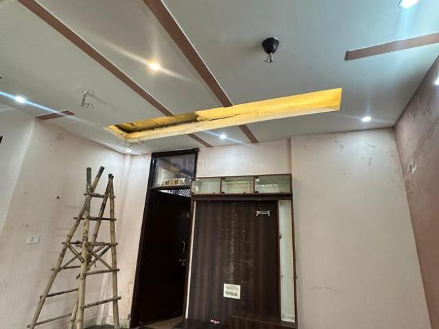 1 BHK Independent Builder Floor in Vasundhara for rent Ghaziabad. The reference number is 20305732