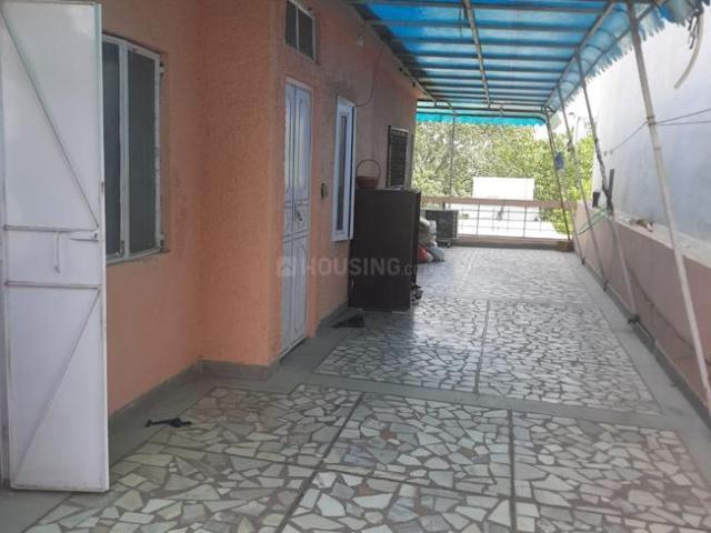 1 BHK Independent Builder Floor in Vikaspuri for rent New Delhi. The reference number is 19186471