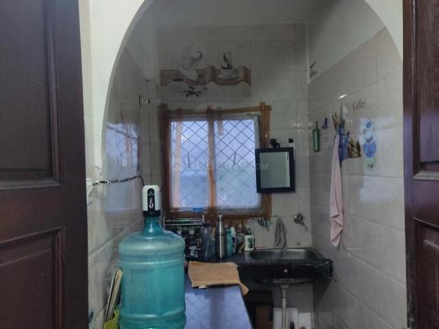 1 BHK Independent Builder Floor in Vikram Nagar for rent New Delhi. The reference number is 15311388