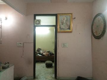 1 BHK Independent Builder Floor in Vishnu Garden for resale New Delhi. The reference number is 14403046