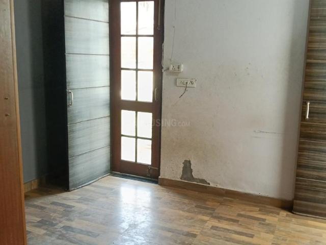 1 BHK Independent Builder Floor in Vrindavan Yojana for rent Lucknow. The reference number is 20971010