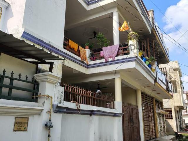 1 BHK Independent Builder Floor in Vrindavan Yojana for rent Lucknow. The reference number is 21057747
