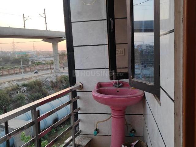 1 BHK Independent Builder Floor in Wazirabad for rent New Delhi. The reference number is 16956098