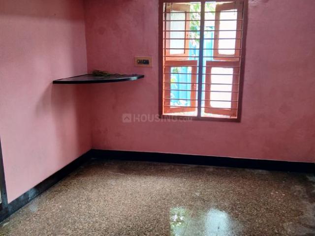 1 BHK Independent House in T Nagar for rent Chennai. The reference number is 21295744