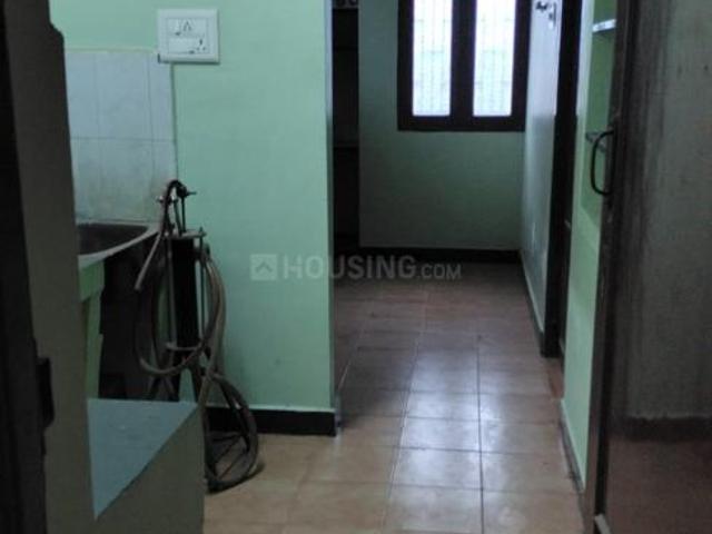1 BHK Independent House in Tallakulam for rent Madurai. The reference number is 14191489