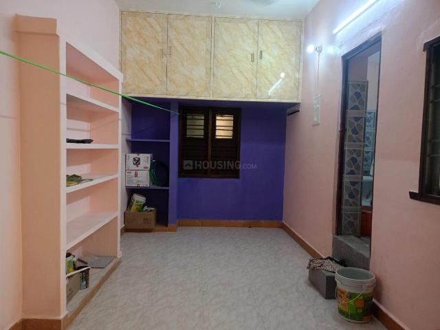 1 BHK Independent House in Thoraipakkam for rent Chennai. The reference number is 21404837