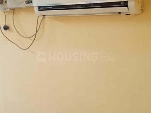 1 BHK Independent House in Thorapadi for rent Vellore. The reference number is 21136228