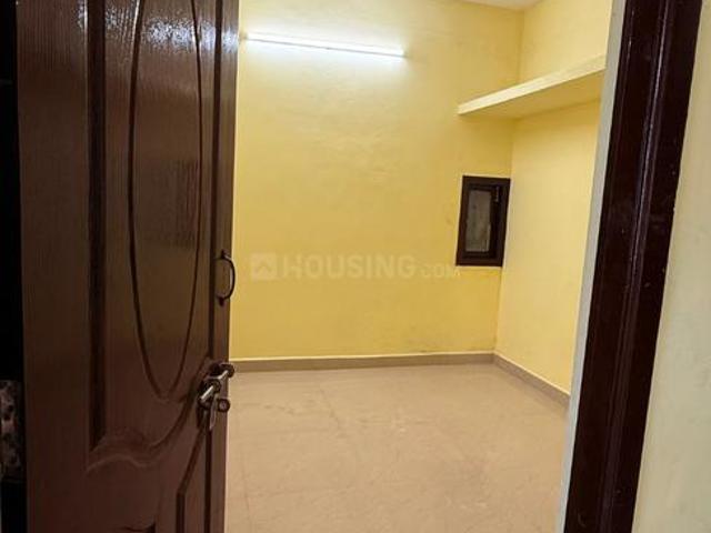 1 BHK Independent House in Thiruverkkadu for rent Chennai. The reference number is 21151024