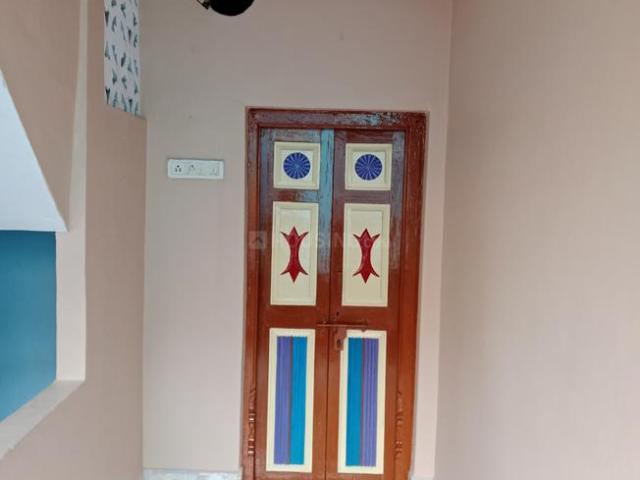 1 BHK Independent House in Tondiarpet for rent Chennai. The reference number is 20992426