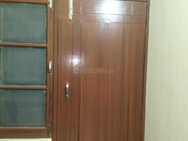 1 BHK Independent House in Utrathiya for rent Zirakpur. The reference number is 16652252