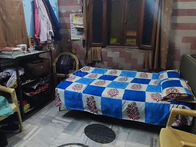 1 BHK Independent House in Varanasi Cantonment for rent Varanasi. The reference number is 19756226