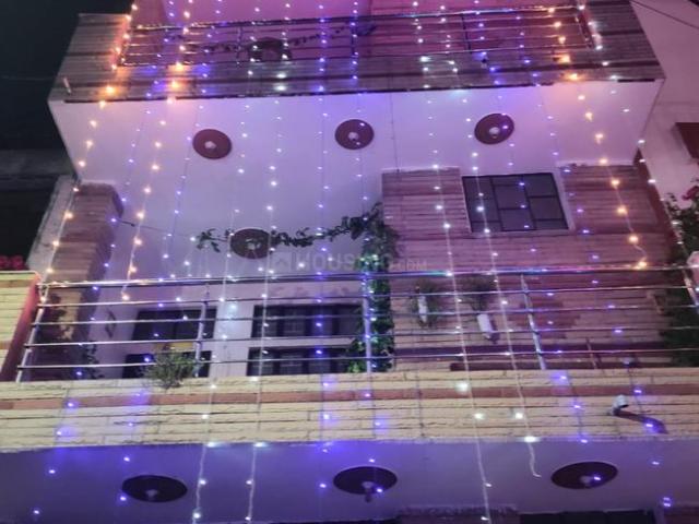 1 BHK Independent House in Vasundhara for resale Ghaziabad. The reference number is 13076318
