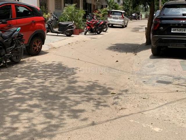 1 BHK Independent House in Vasundhara for resale Ghaziabad. The reference number is 20304778