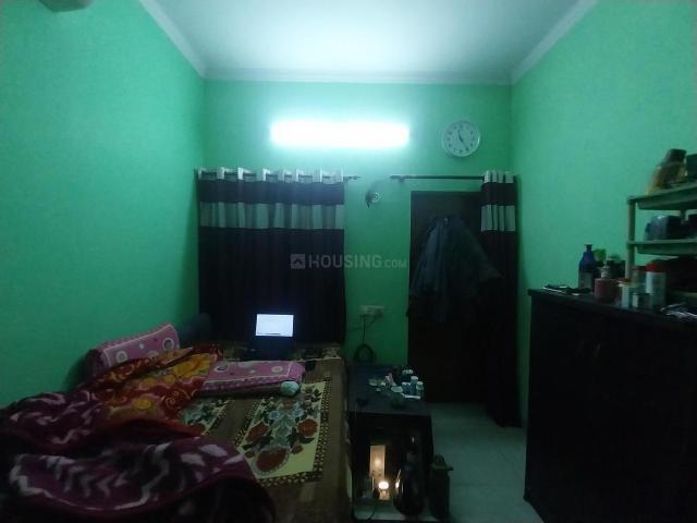 1 BHK Independent House in Vasundhara for resale Ghaziabad. The reference number is 21042418