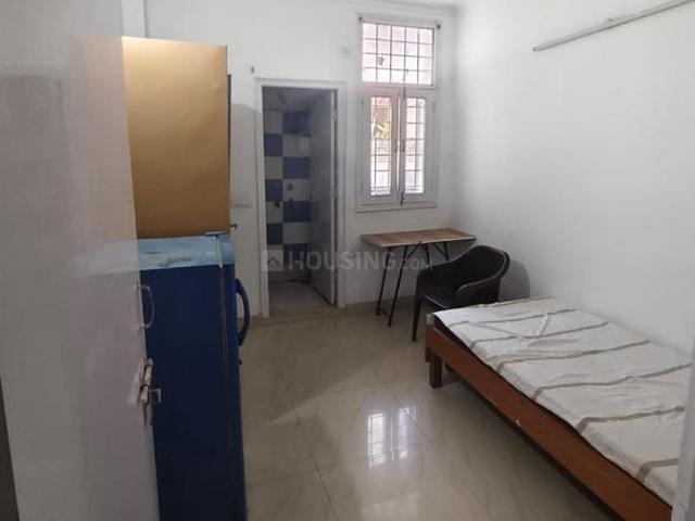 1 BHK Independent House in Vasant Kunj for rent New Delhi. The reference number is 21096626