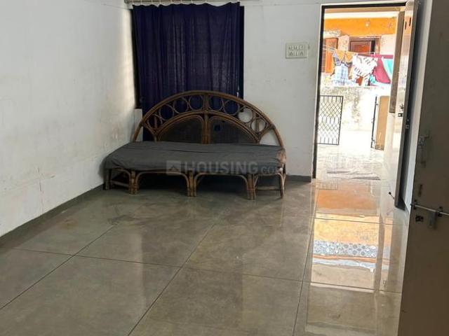 1 BHK Independent House in Vasna for rent Ahmedabad. The reference number is 20603204